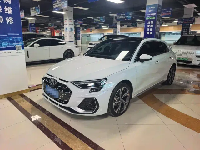 Фотография автомобиля — Audi A3