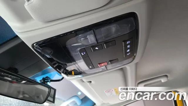 Hyundai Staria Staria L3.5 Школьный автобус — Фото автомобиля 25
