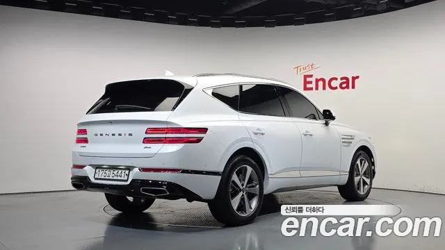 Genesis GV80 — Фото автомобиля 2