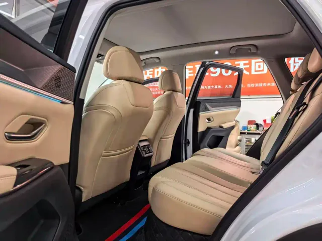 BYD Song Pro — Фото автомобиля 4