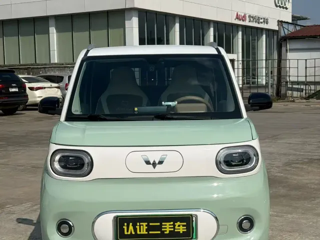 Wuling Hongguang Mini EV — Фото автомобиля 2