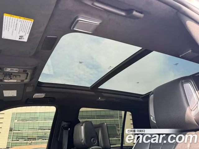 Cadillac Escalade — Фото автомобиля 18