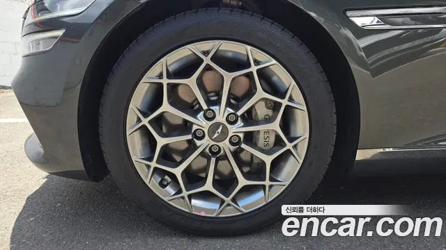 Genesis G80 Бензин 2.5 турбо AWD — Фото автомобиля 5