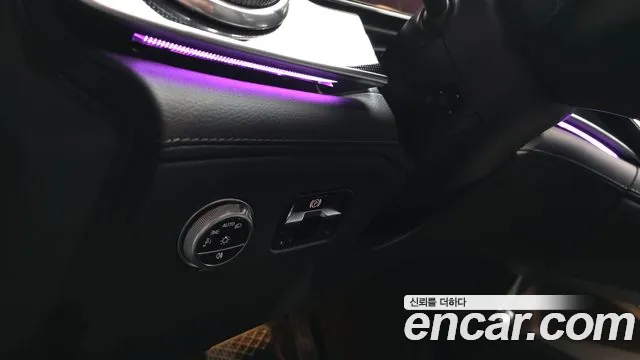 Mercedes-Benz EQS — Фото автомобиля 29