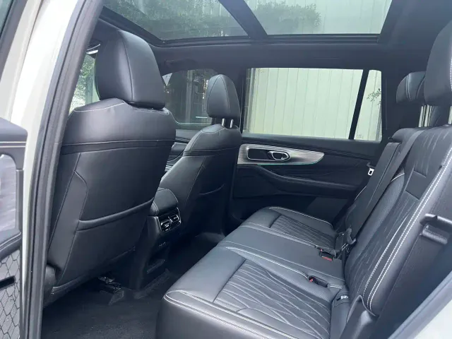 GAC Trumpchi GS8 — Фото автомобиля 6