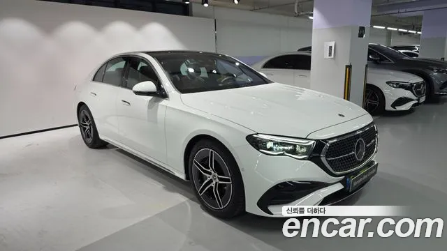 Mercedes-Benz E-Class W214 — Фото автомобиля 2