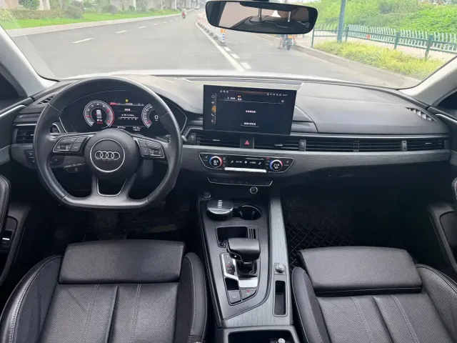 Audi A4L — Фото автомобиля 6