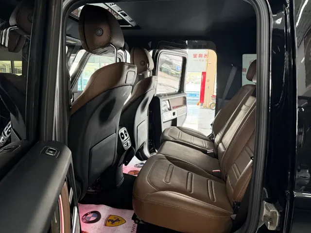 Mercedes-Benz G-Class — Фото автомобиля 15