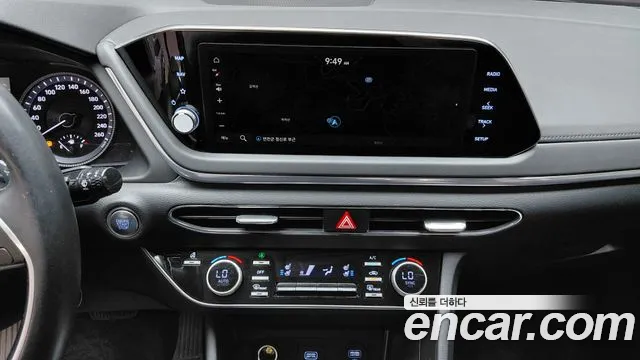 Hyundai Sonata Sonata (DN8) 2.0 LPG(Для проката) — Фото автомобиля 15