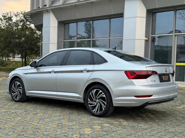 Volkswagen Sagitar — Фото автомобиля 6