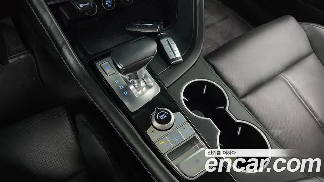 Genesis G70 — Фото автомобиля 9