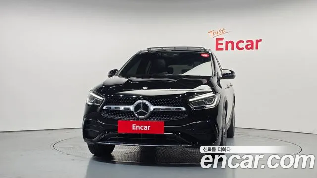 Mercedes-Benz GLA-Class — Фото автомобиля 3