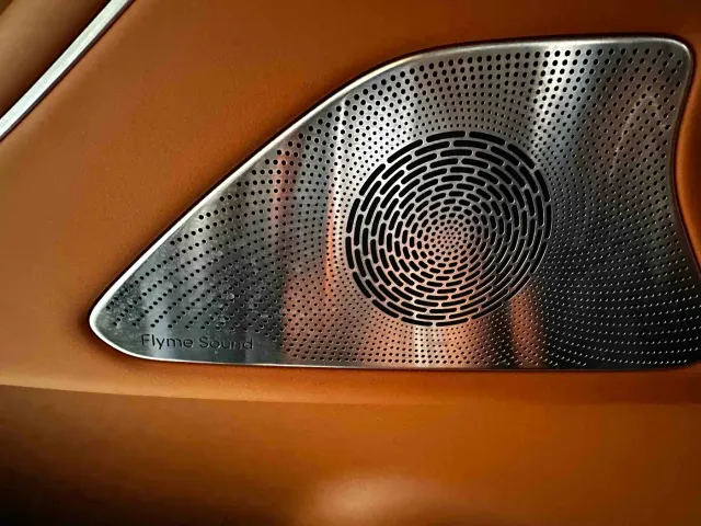 Geely Galaxy Galaxy M9 2025 Base Model — Фото автомобиля 7
