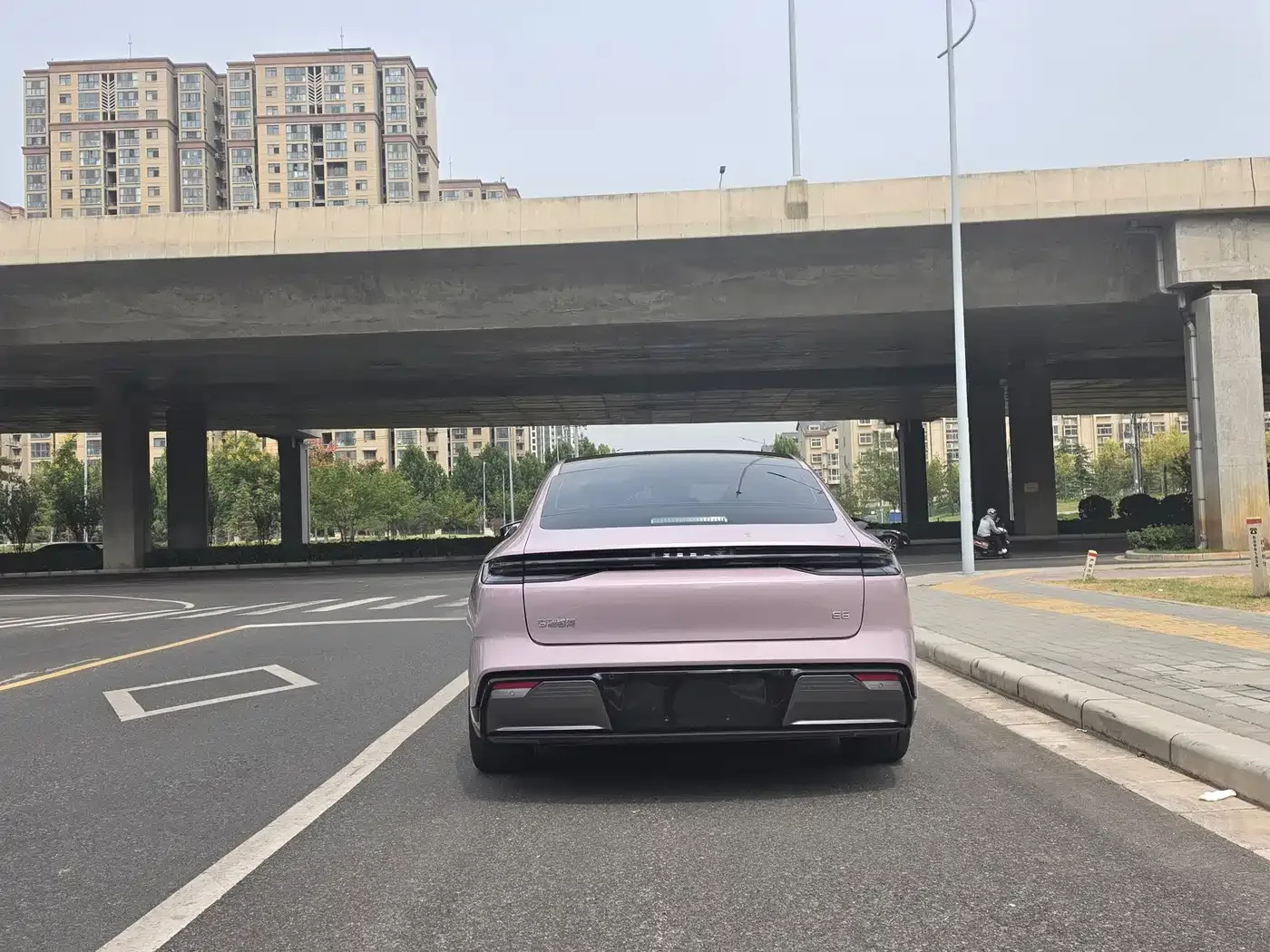 Geely Galaxy Galaxy E8 2024 550km RWD MAX — Фото автомобиля 10