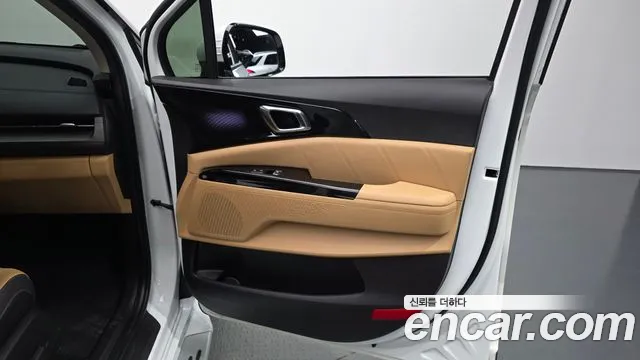 Kia Carnival 4th Gen — Фото автомобиля 25