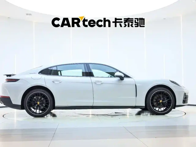Porsche Panamera — Фото автомобиля 4