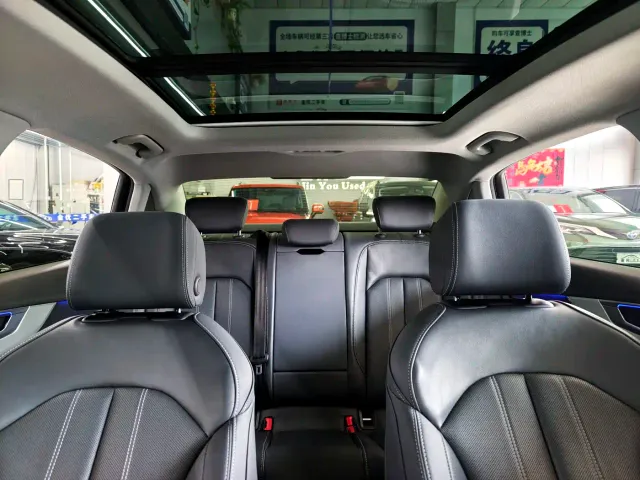Audi Audi A4L 2022 40 TFSI Luxury Dynamic — Фото автомобиля 11