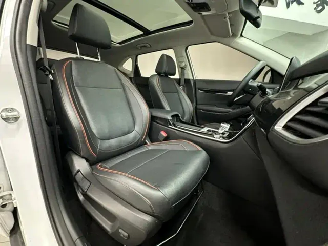 Kia Seltos — Фото автомобиля 12