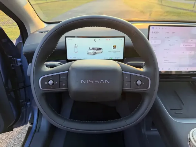 Nissan Nissan N6 2025 Mid Configuration — Фото автомобиля 18