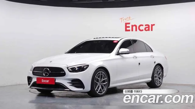 Фотография автомобиля — Mercedes-Benz E-Class W213