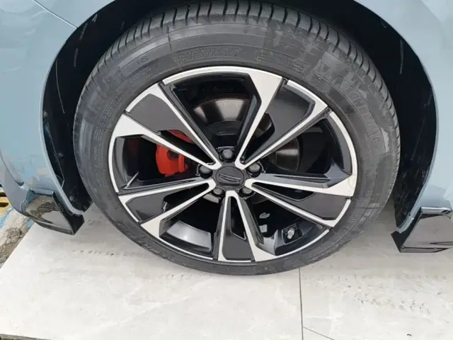 Geely Xingrui — Фото автомобиля 22
