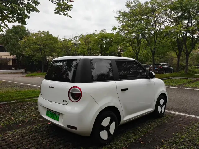 Changan Lumin — Фото автомобиля 9