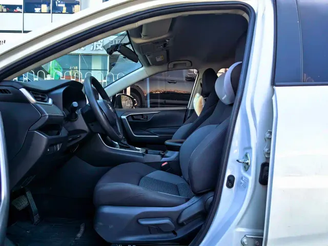 Toyota Wildlander — Фото автомобиля 16