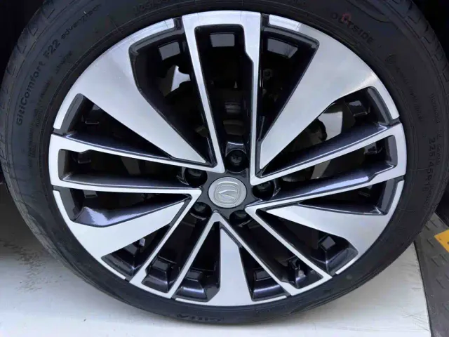Changan CS35 Plus — Фото автомобиля 23