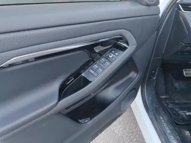 Land Rover Range Rover Evoque — Фото автомобиля 7