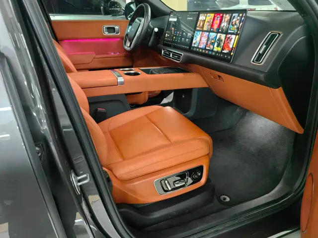 Li Auto L9 — Фото автомобиля 7
