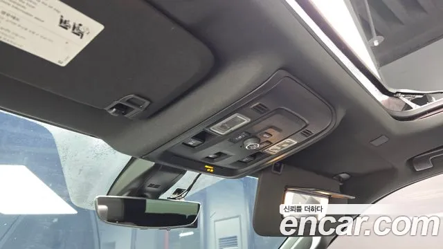 ChevroletGMDaewoo Tahoe Tahoe 6.2 High Country 4WD — Фото автомобиля 20