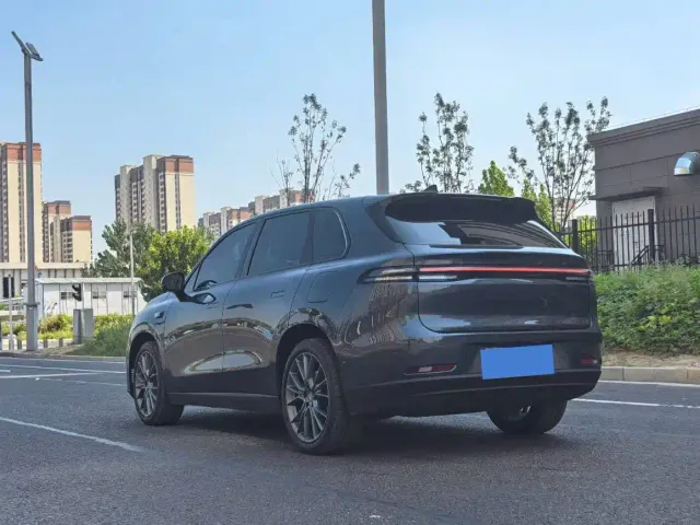 Leapmotor C10 — Фото автомобиля 7