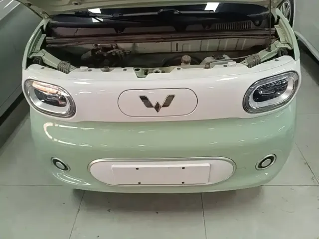 Wuling Hongguang Mini EV — Фото автомобиля 10