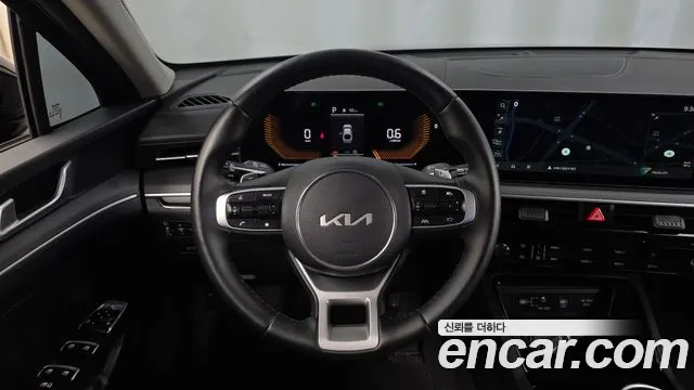 Kia K5 — Фото автомобиля 19
