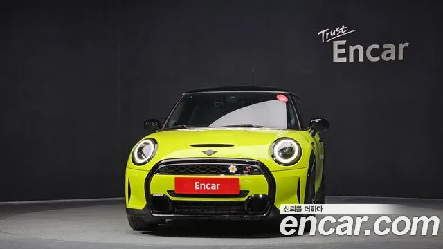 Mini Cooper — Фото автомобиля 3