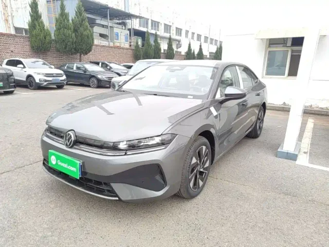 Фотография автомобиля — Volkswagen Sagitar