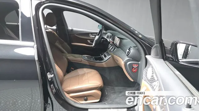 Mercedes-Benz E-Class W213 — Фото автомобиля 17