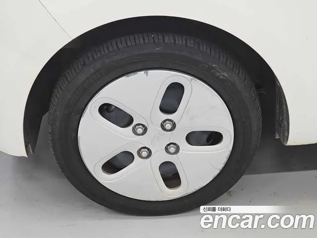 Kia Ray New — Фото автомобиля 17
