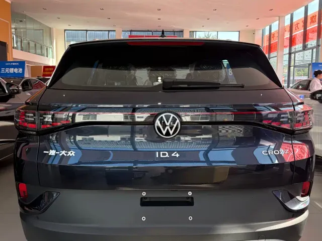 Volkswagen ID.4 Crozz — Фото автомобиля 10