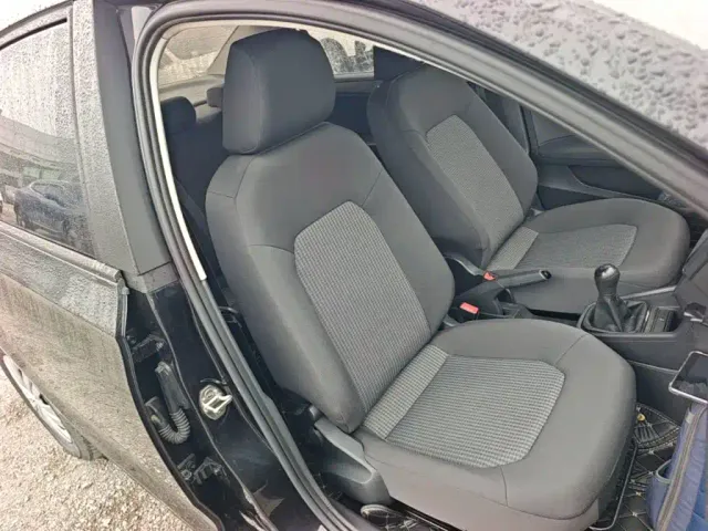 Volkswagen Santana — Фото автомобиля 24