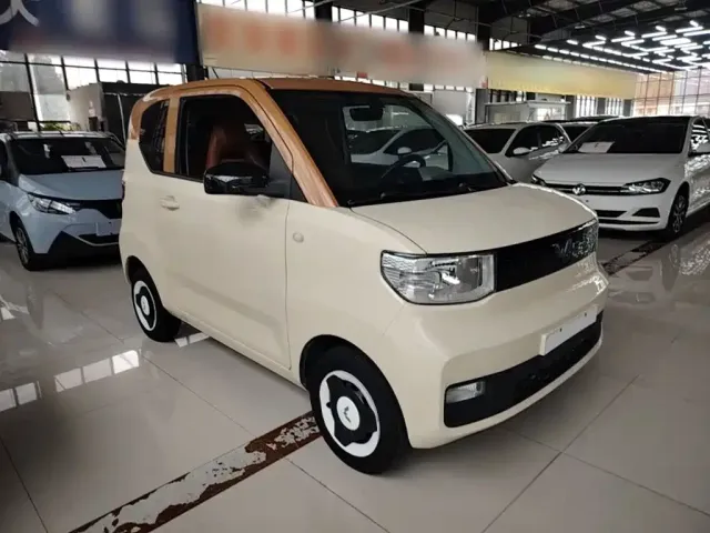 Wuling Hongguang Mini EV — Фото автомобиля 3