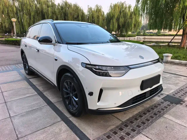 Leapmotor C11 — Фото автомобиля 2