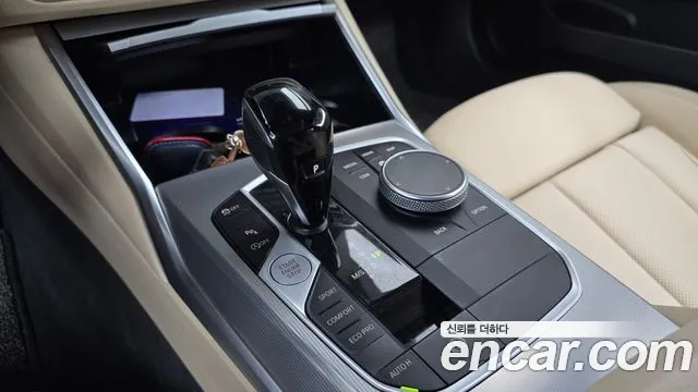 BMW 3-Series 3 серия (G20) 320i M Sport — Фото автомобиля 8