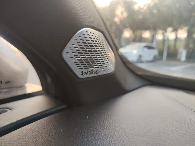 Geely Galaxy L7 — Фото автомобиля 13