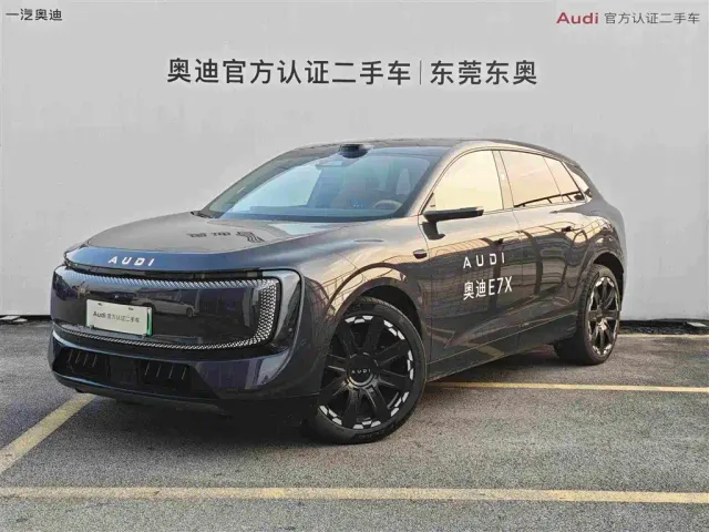 Фотография автомобиля — Audi E7X