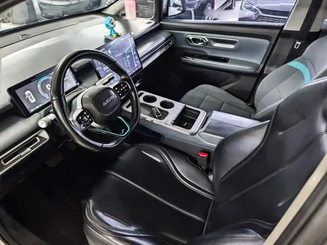 GAC Aion Y — Фото автомобиля 10