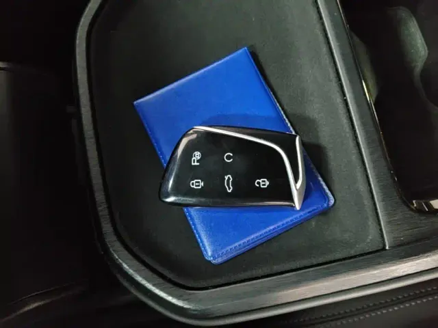 Dongfeng Fengshen L7 — Фото автомобиля 8