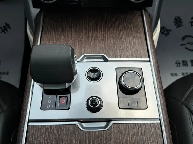 Land Rover Range Rover — Фото автомобиля 20
