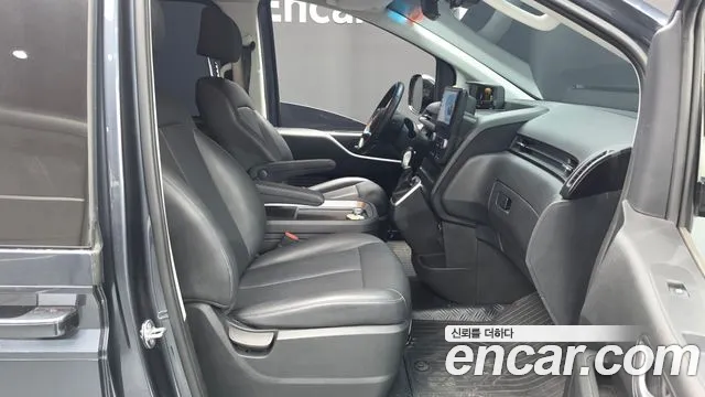 Hyundai Staria — Фото автомобиля 16