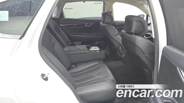 Genesis G80 Бензин 2.5 турбо AWD — Фото автомобиля 3